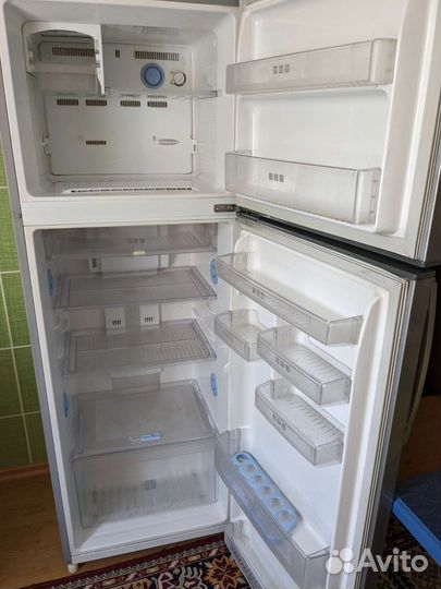 Холодильник