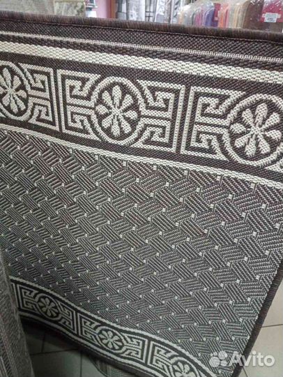 Ковры, ковровые дорожки, текстиль