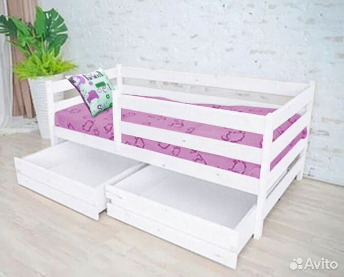 Кроватка с бортиком для малыша берёза софа эко