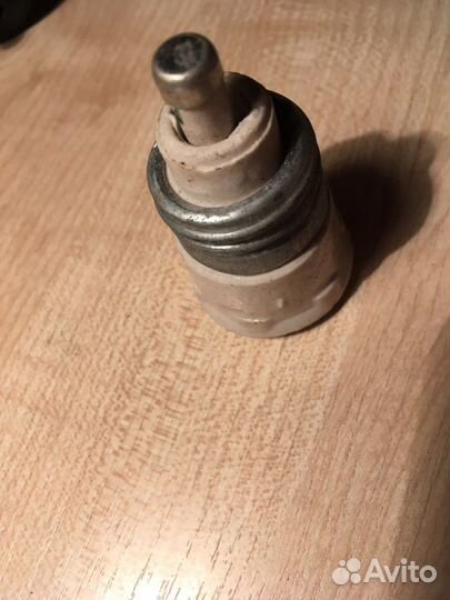 Предохранитель автоматический резьбовой пар