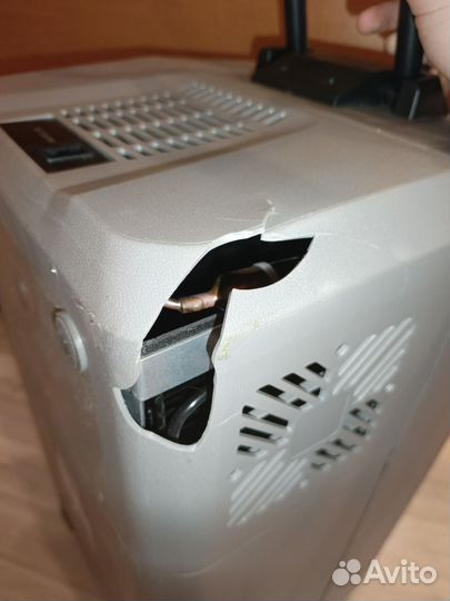 Автомобиль холодильник 12/24v. 220w