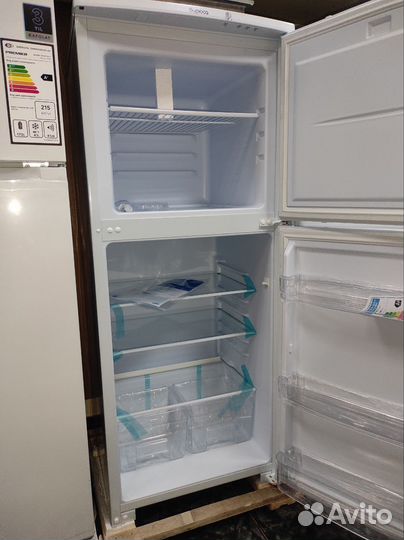 Холодильник Бирюса 153