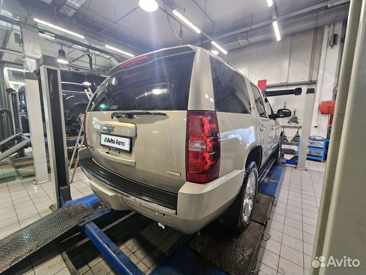 Chevrolet Tahoe 5.3 AT, 2011, 273 355 км