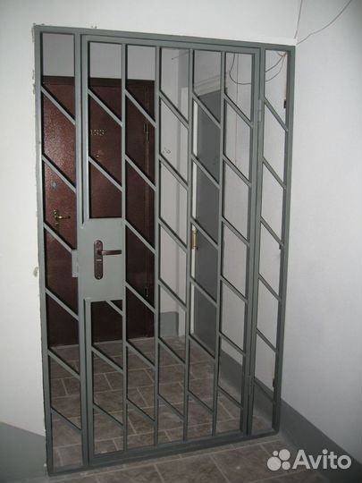 Тамбуры, ворота, решетки, металлические двери