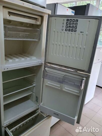 Холодильник Stinol.No frost