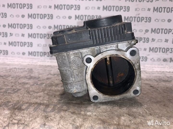 Дроссельная заслонка Nissan X-Trail 2.0 I 2005