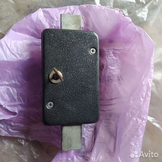 Замок гаражный внутренний