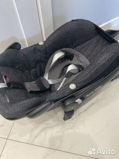 Автолюлька maxi cosi с базой isofix