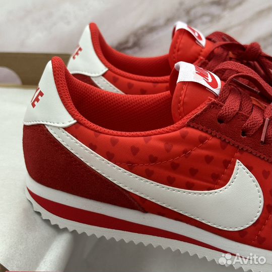 Nike cortez Valentine s Day Red Lovely