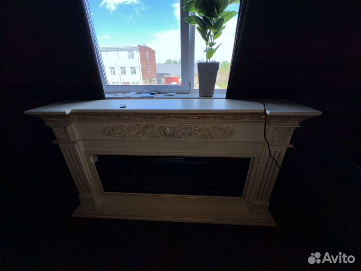 Электрокамин с порталом