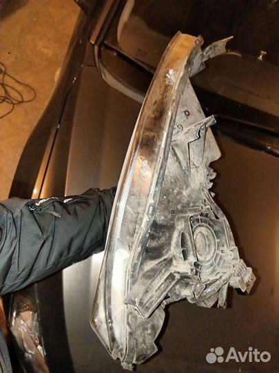 Фара правая Митсубиси outlander xl