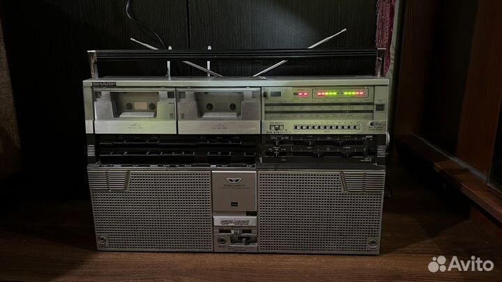 Магнитола sharp gf-555