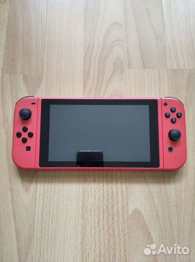 Nintendo Switch V2 Прошитая Mario Edition