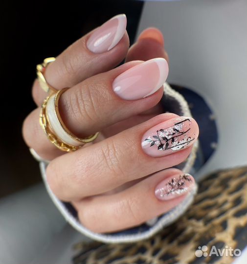 Мастер маникюра