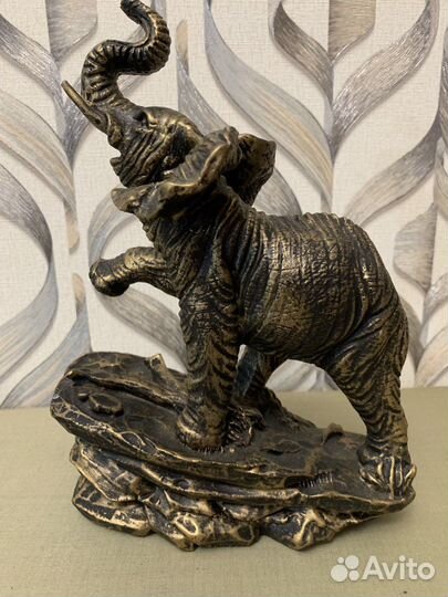 Статуэтки слоники