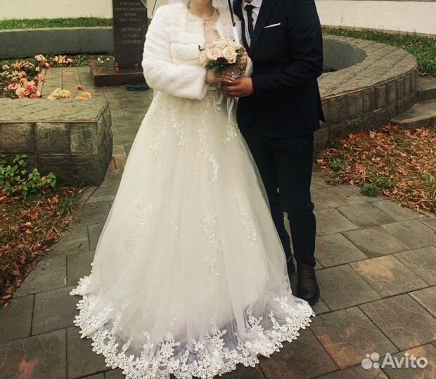 Свадебное платье с шубкой