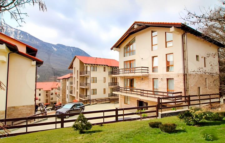 4-к. квартира, 224 м², 1/4 эт.