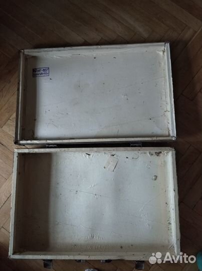 Чемодан ретро СССР с углами