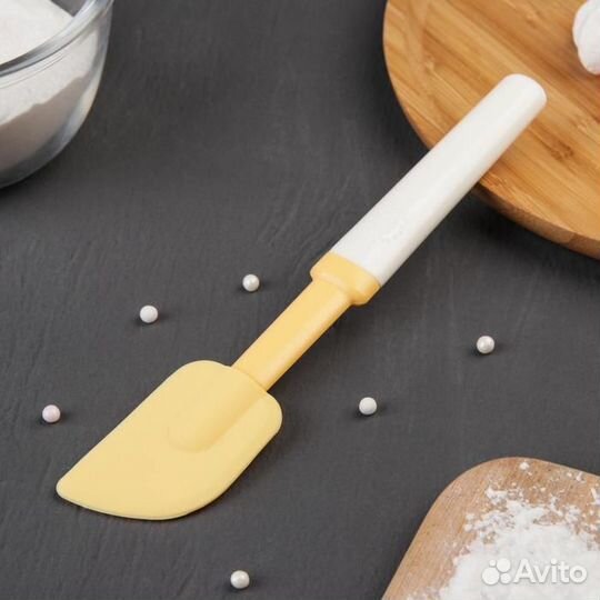 Шпатель кондитерский силиконовый «Ваниль», 2041,5