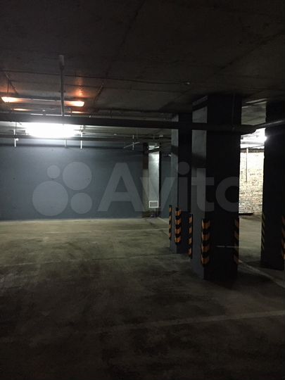 Машиноместо, 26 м²