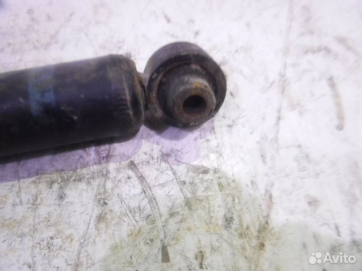 Амортизатор задний 4853012C50