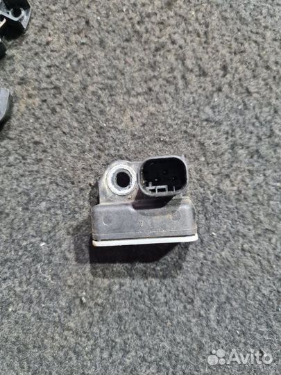 Датчик удара Volvo Xc90 2 D4204T23 2016