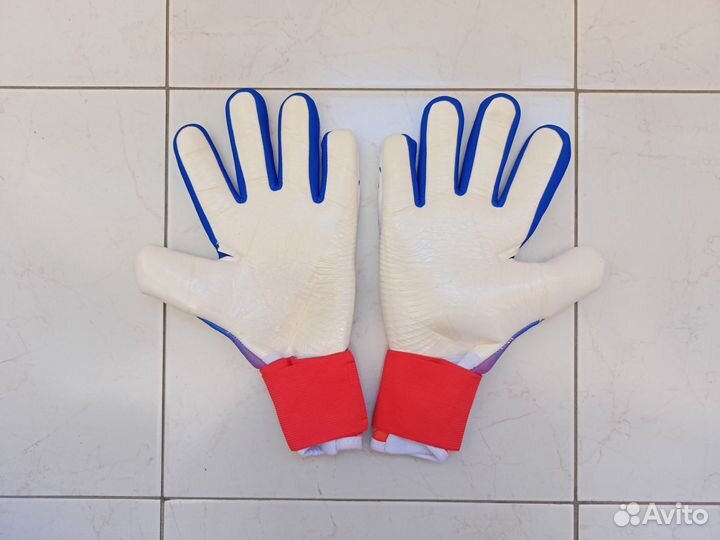 Вратарские перчатки Adidas Al Rihla Pro 8,9,10