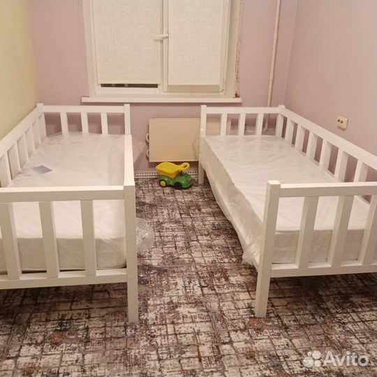 Детская кровать из натурального массива