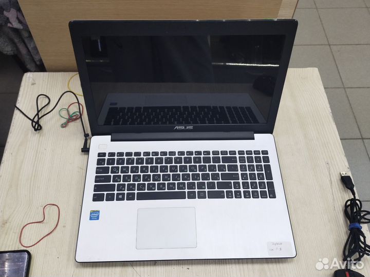 Ноутбук asus