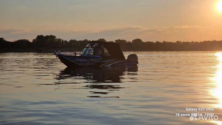 Orionboat 48 fish pro + Yamaha F90 (F100)