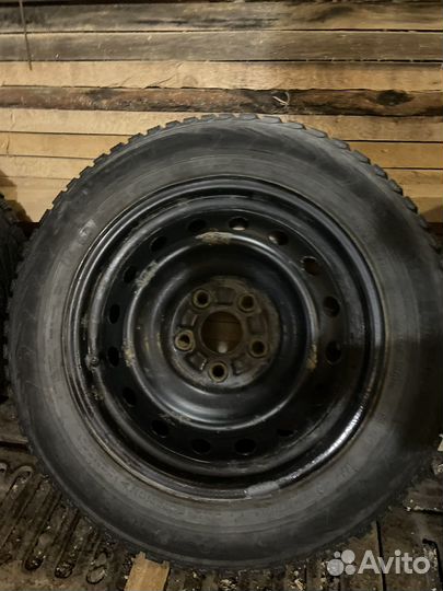 Nokian Tyres Hakkapeliitta 5 205/60 R16 96T