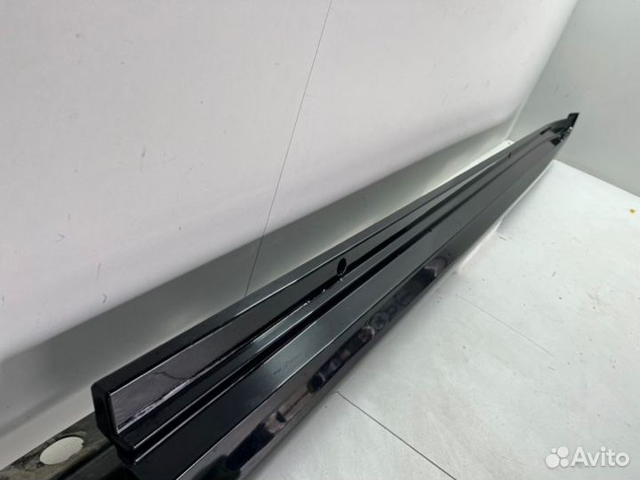 Накладка порога левая Toyota Camry V70/V75