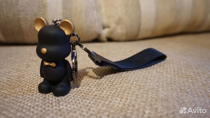 Панды и мишка: paper-cut и брелок