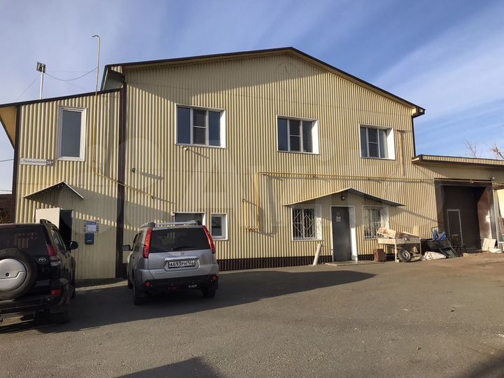 Гаражно - административный комплекс 223,3 м²