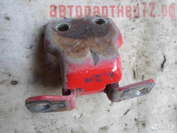 Петля двери задняя правая нижняя Daewoo Matiz 1998