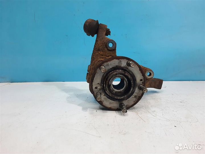 Кулак передний правый Kia Sorento 2 XM 2009-2012