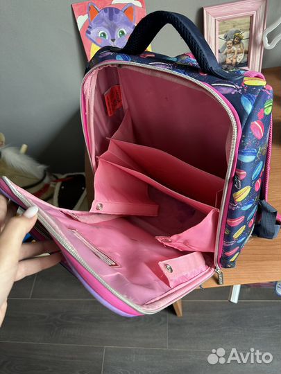 Рюкзак школьный
