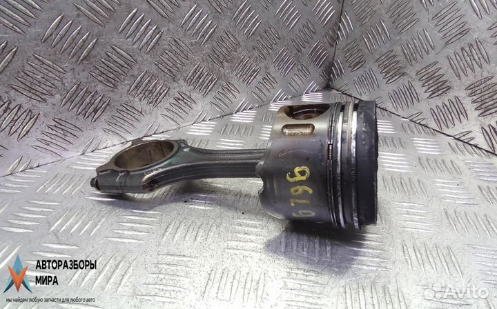 Поршень дизельный Mercedes-Benz C-Класс W204/S204