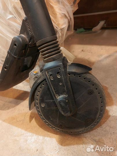 Электросамокат ninebot