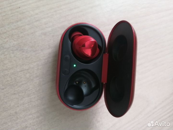 Левый наушник samsung galaxy buds