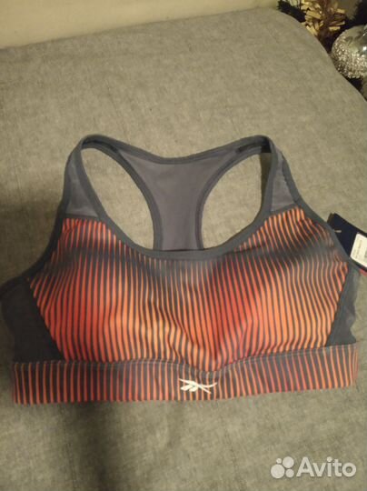 Спортивный топ