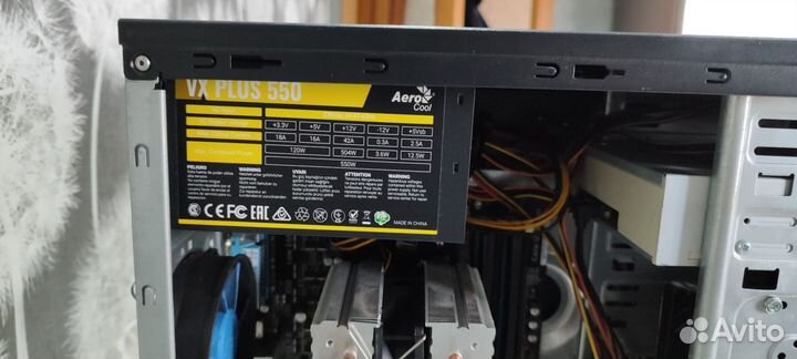 Игровой системный блок с монитором