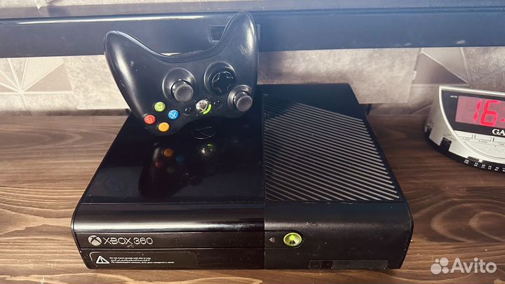 Xbox 360 прошитый 160игр freeboot