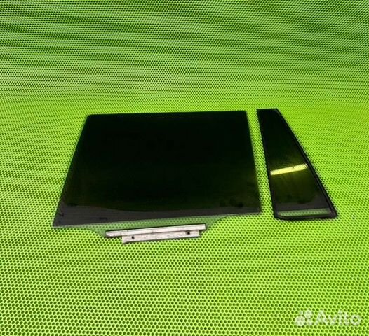 Боковое стекло заднее левое Toyota Land Cruiser