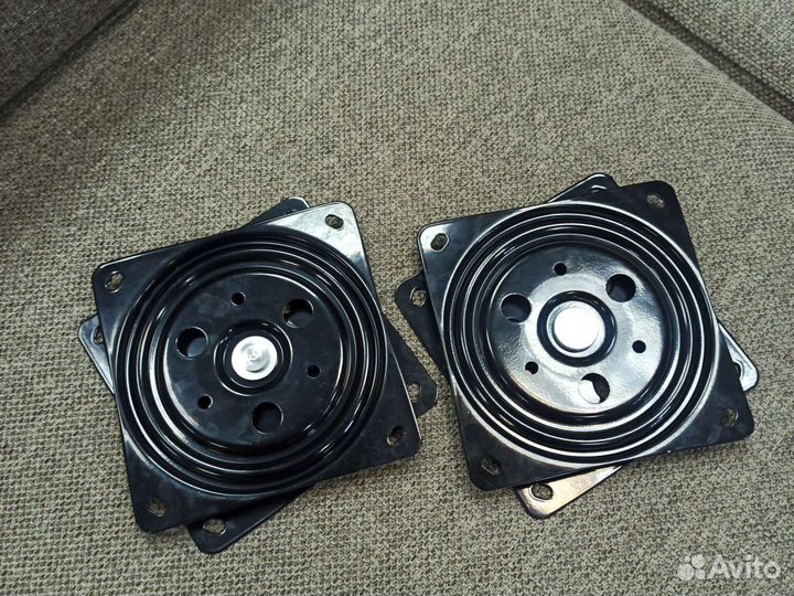 Поворотная площадка для кресла