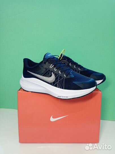 Кроссовки Nike Zoom Winflo 32