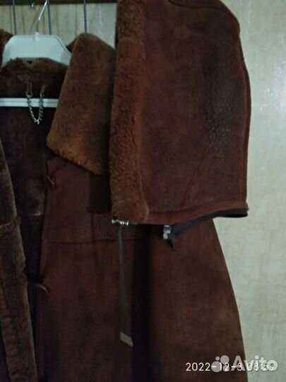 Дубленка натуральная женская с капюшоном 44 46