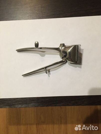 Машинка для стрижки волос ручная