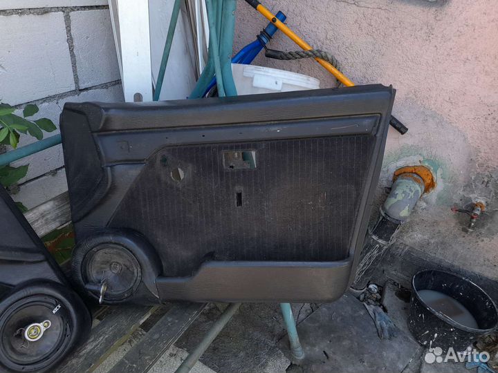 Дверные карты Audi 100 c3