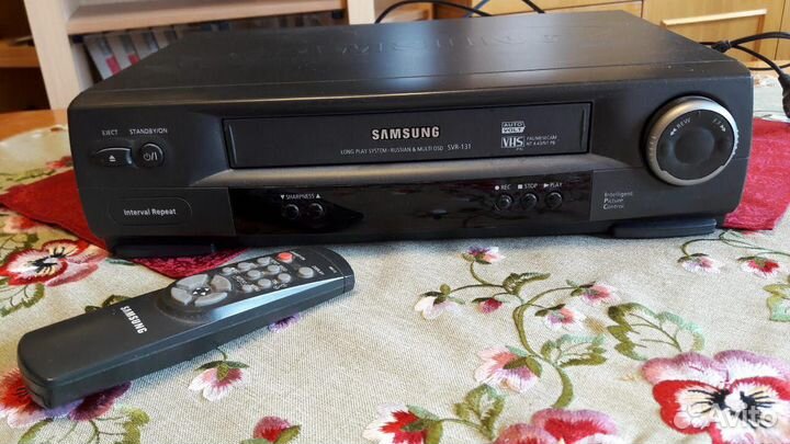 Видеоплеер кассетный SVR-131